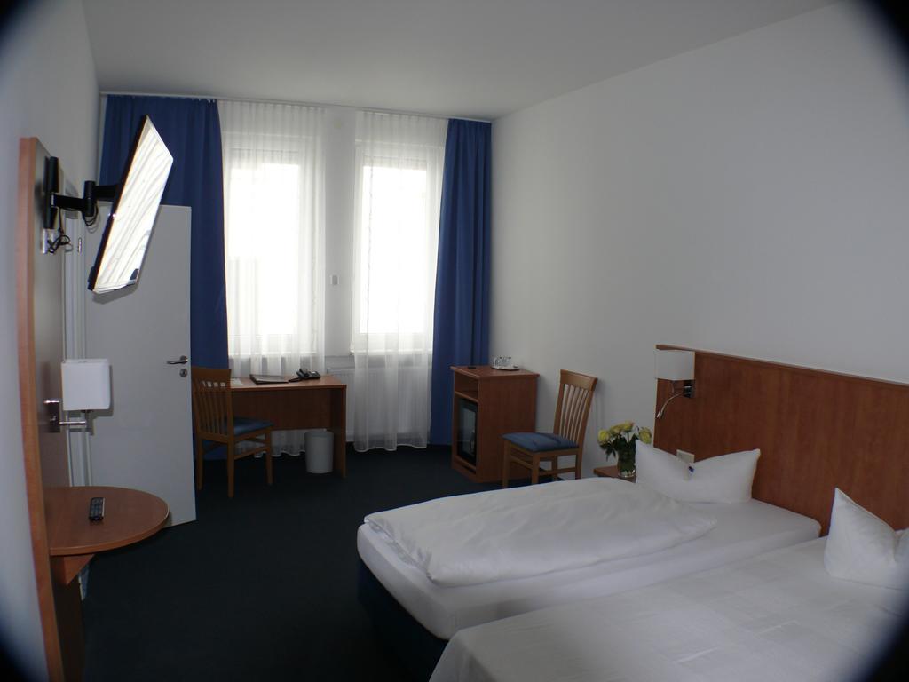 Hotel Garni - Haus Gemmer Coburg Quarto foto