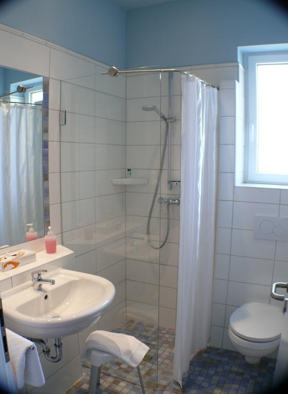 Hotel Garni - Haus Gemmer Coburg Quarto foto